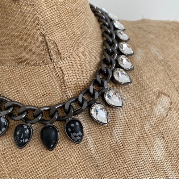 COCOA jewelry bold grey spike necklace. - Picture 4 of 6